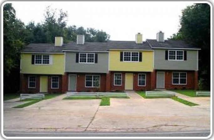 1st image of 2252 Clara Kee Blvd