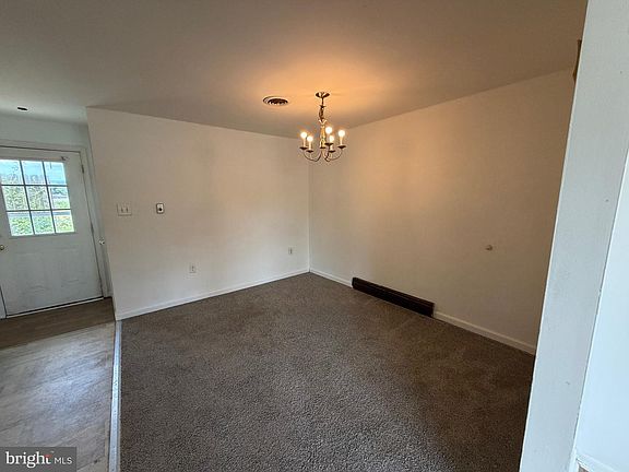 4th image of 3440 Gregway Dr
