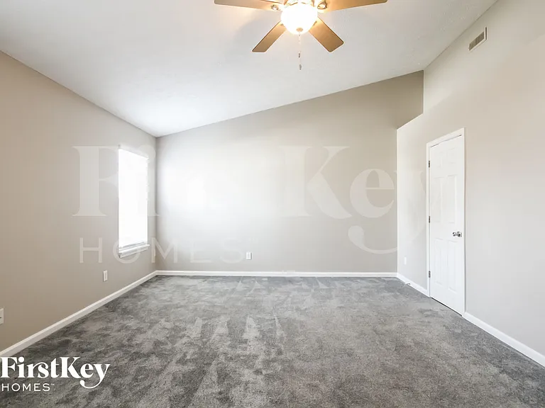 1621 Orchestra Way — Photo 8