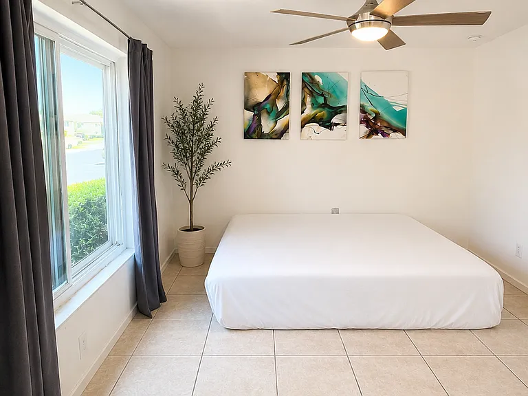 4215 E Bay Dr #1808B — Photo 6