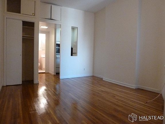 3rd image of 437 W 48th St APT 2B
