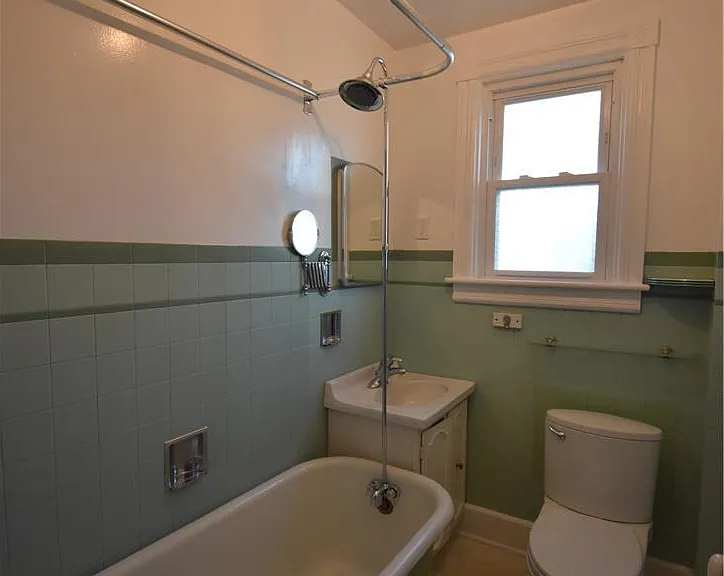 204 N 9th St — Photo 32