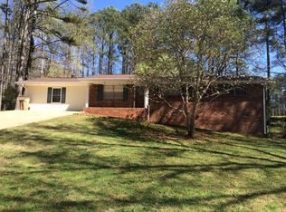5294 Wildwood Ln, Douglasville, GA 30135