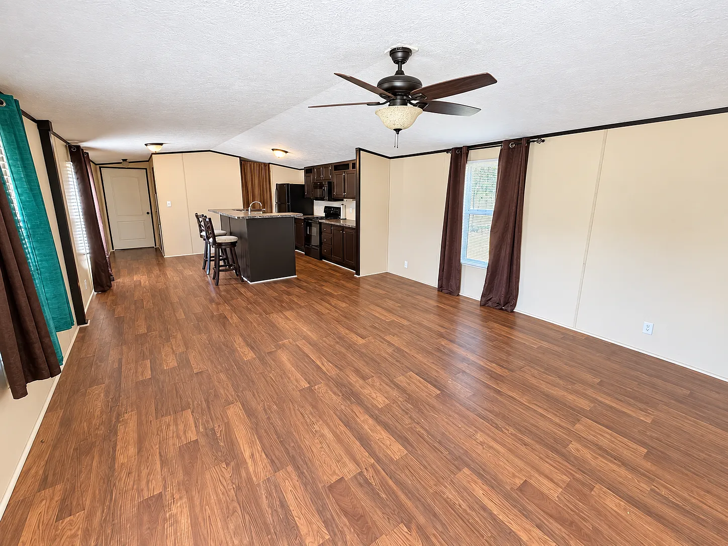 2532 Pond Branch Rd — Photo 1