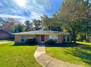 110 Windsor Dr, Daphne, AL 36526