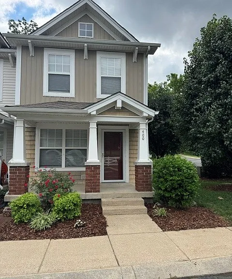 400 Flintlock Ct — Photo 6