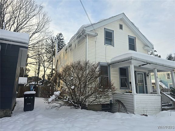 4th image of 30 Chapel St