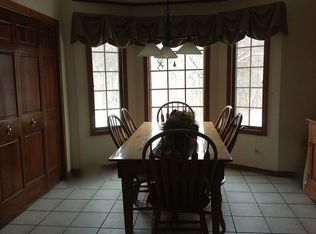 1639 Royal Oaks Dr, Janesville, WI 53548