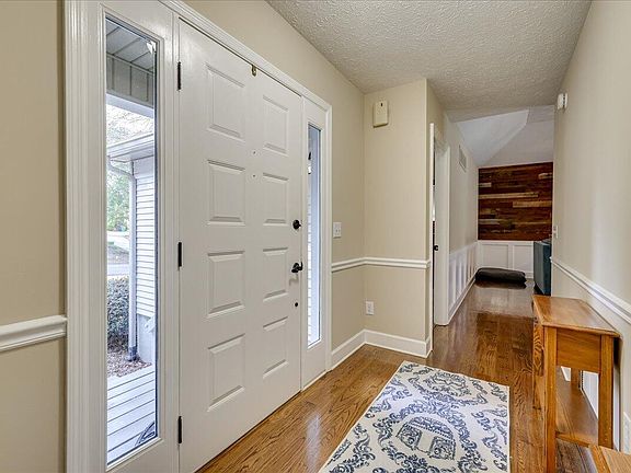 3rd image of 1952 Cottonwood Dr