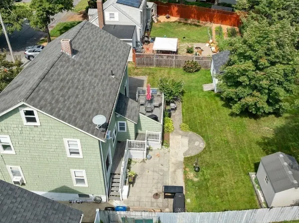 7 Lawrence St #B, Beverly, MA 01915