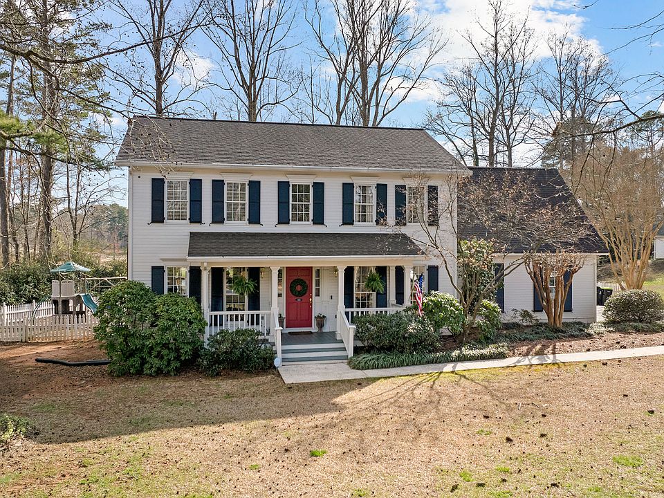 1st image of 235 White Oak Dr