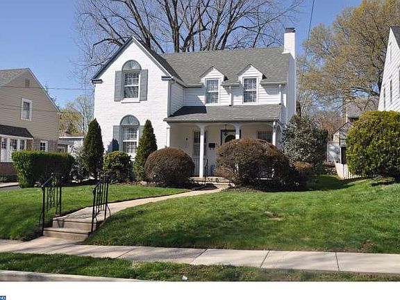 2nd image of 818 Harper Ave