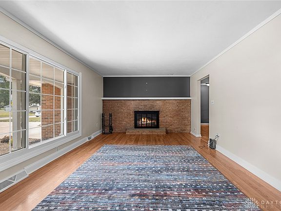 4th image of 2656 Edwin Dr