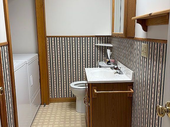 Bath Room #2