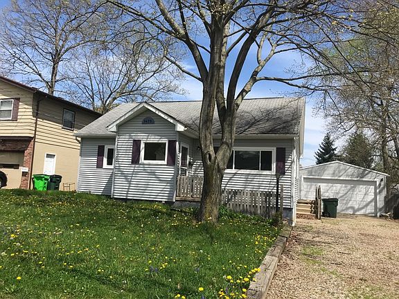 3rd image of 1475 Wayne St
