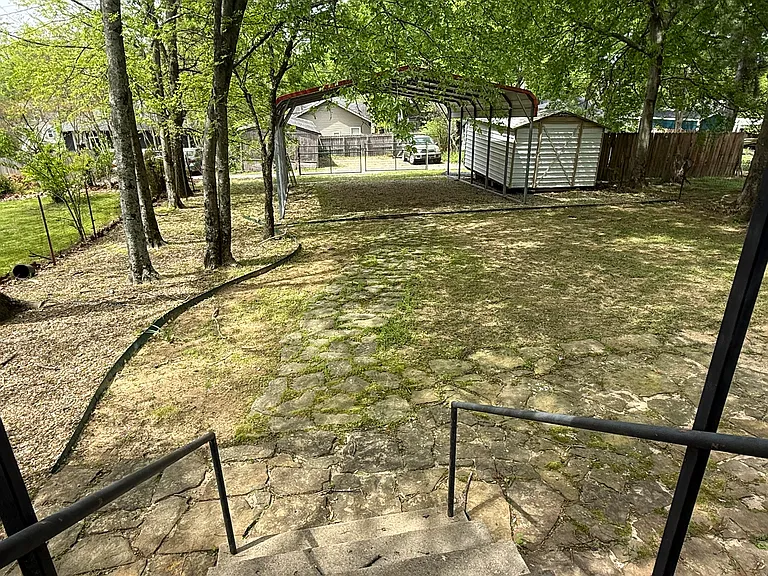 1704 N Taylor St — Photo 20