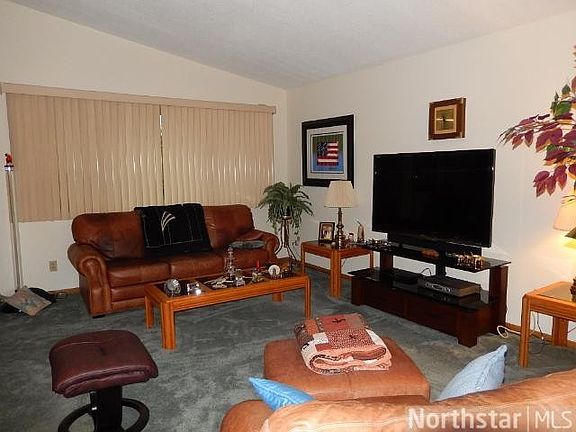 3rd image of 2357 Amberwood Dr