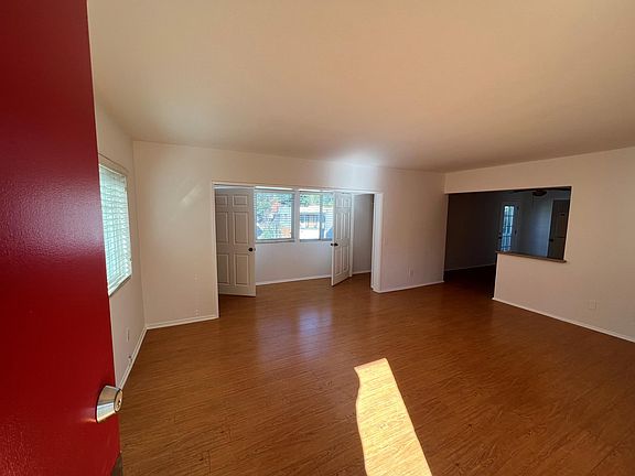 5th image of 830 Tularosa Dr APT 3