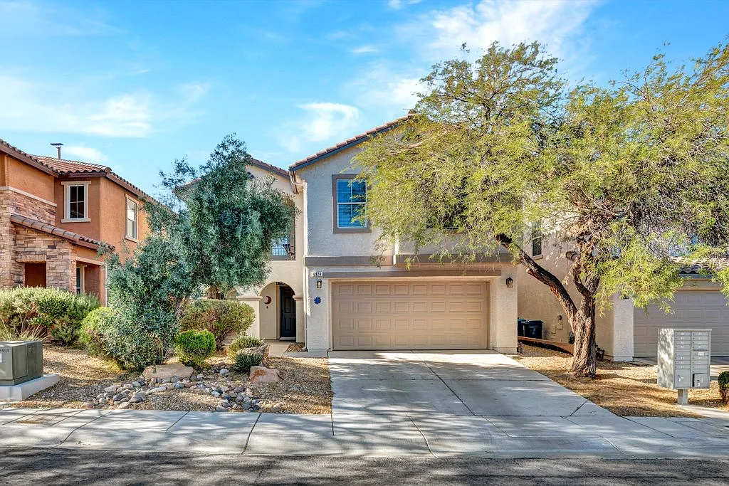 6924 Ghost Ranch Ave — Photo 1