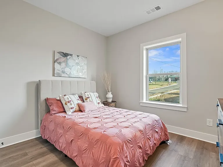 109 Charlotte Everly Cir — Photo 9