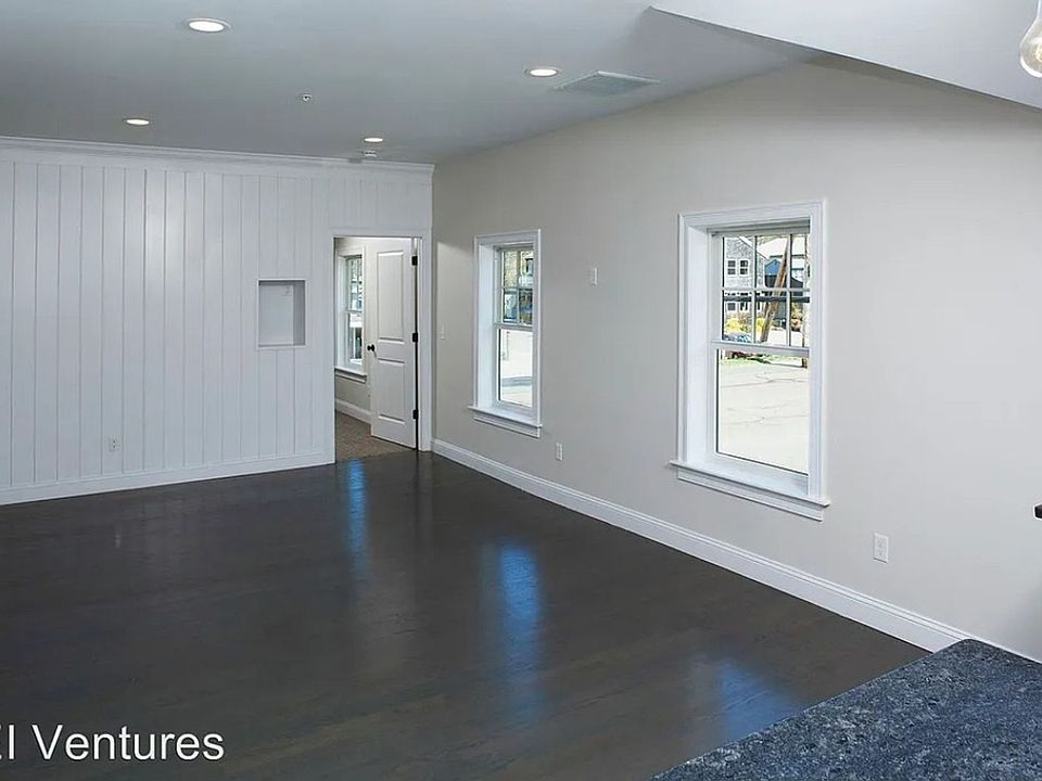 Millbrook Marketplace 285 Saint St Duxbury MA Zillow