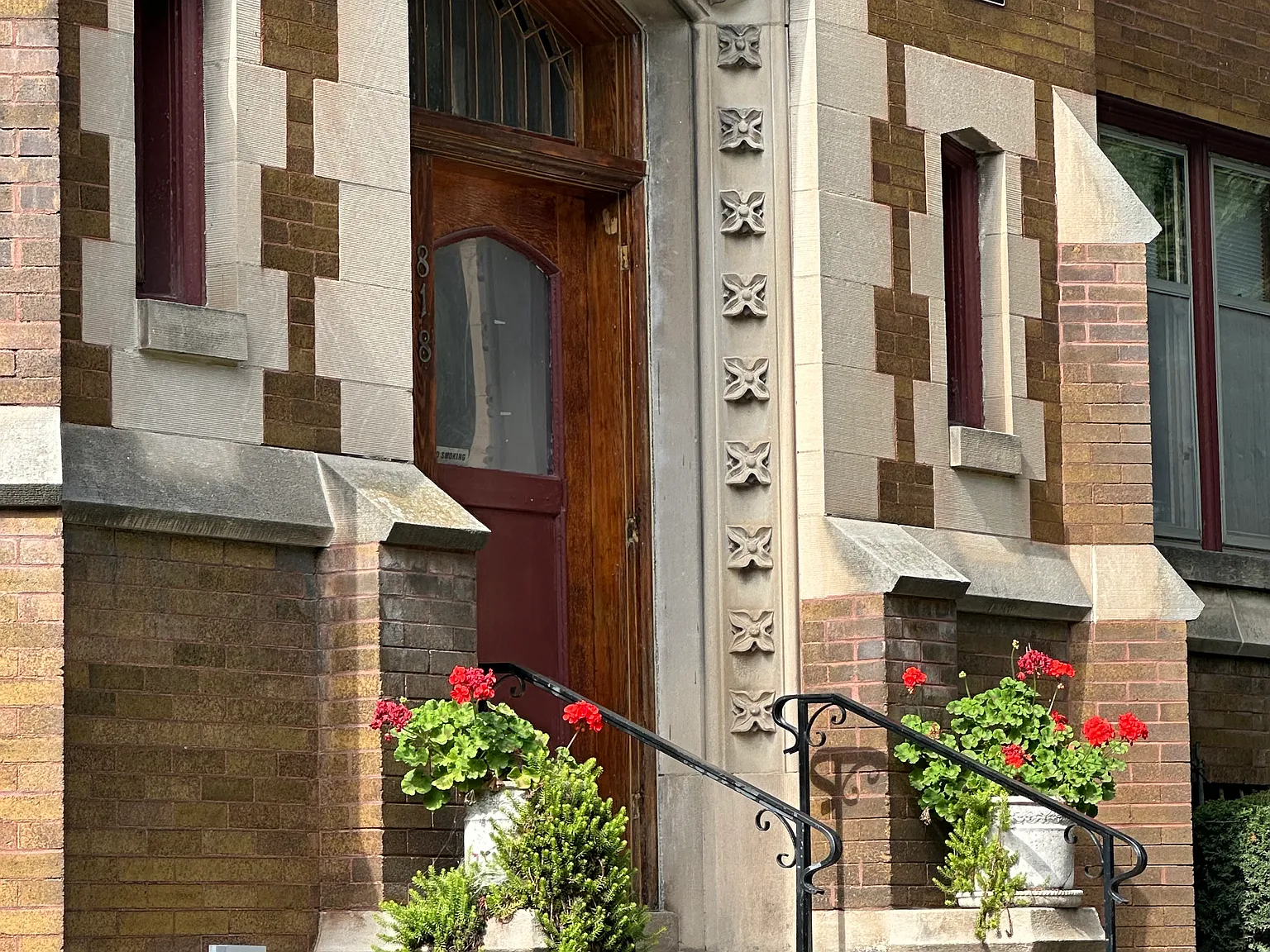 2 bed, $1,800 — Photo 2