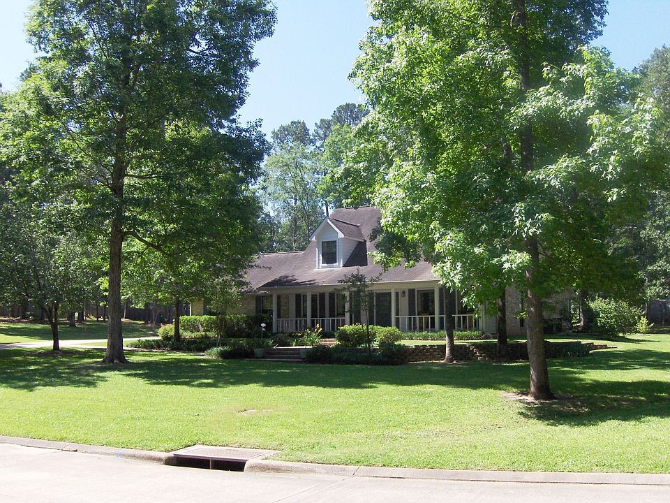 "Cascades" faces north