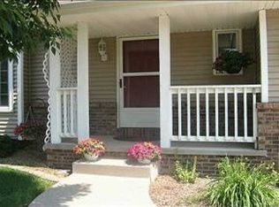 4819 80th Pl, Urbandale, IA 50322