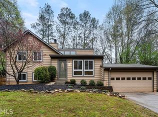 265 Roswell Farms Rd, Roswell, GA 30075