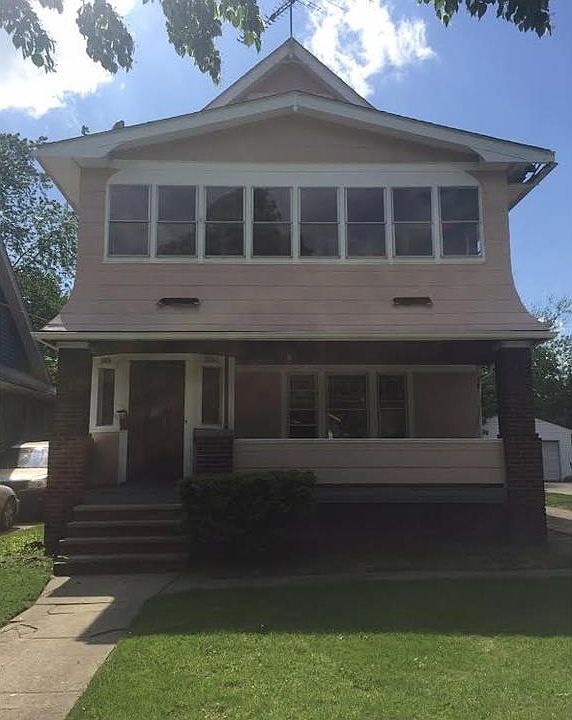 1st image of 1086 E 171st St