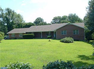 39 Pricetown Rd, Fleetwood, PA 19522