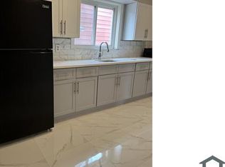 20 Schuyler Ave APT 2, Newark, NJ 07112