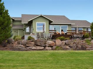 18045 Plainview Rd, Bend, OR 97703