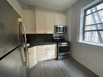 Rented by NextStopNY