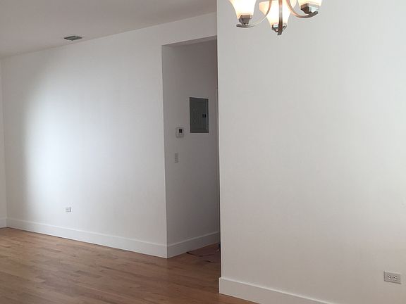 2nd image of 1471 Lincoln Ter APT 4