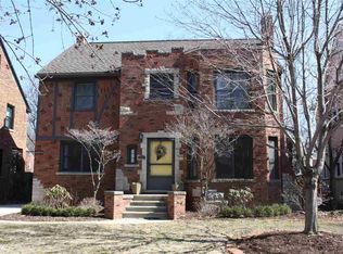 1314 Grayton St, Grosse Pointe Park, MI 48230