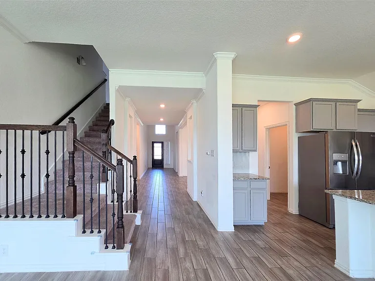 4826 Albany Ridge Ln — Photo 2