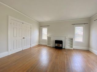 3750 Manila Ave, Oakland, CA 94609