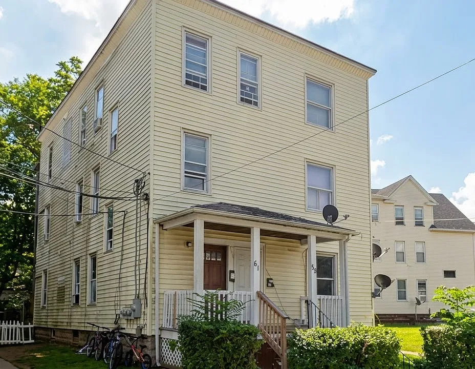 59 Twiss St #2