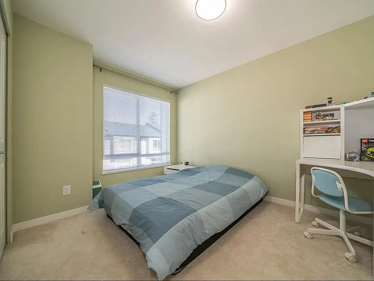 15898 27th Ave #49 — Photo 9