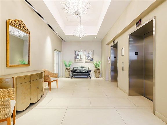 3rd image of 8080 Cambie Rd #519