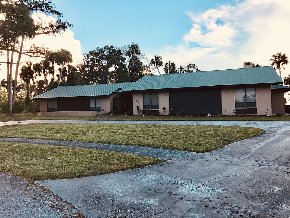 1st image of 210 Cypress Ave