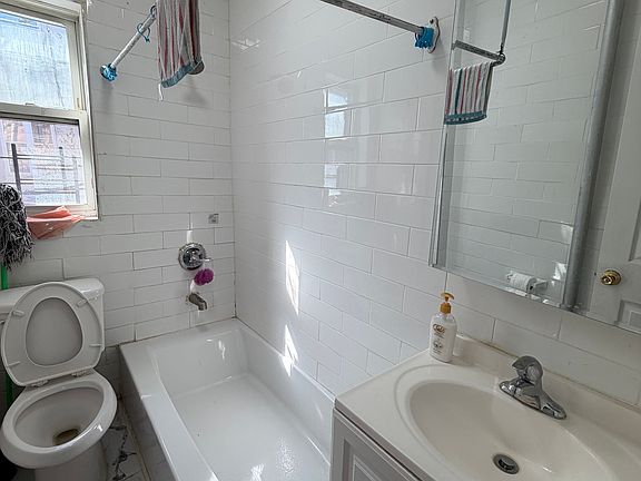 4th image of 1157 Fteley Ave #1