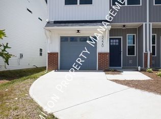 3220 Sam Wilson Rd, Charlotte, NC 28214