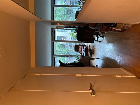 Rented by Shalimar Management | media 6