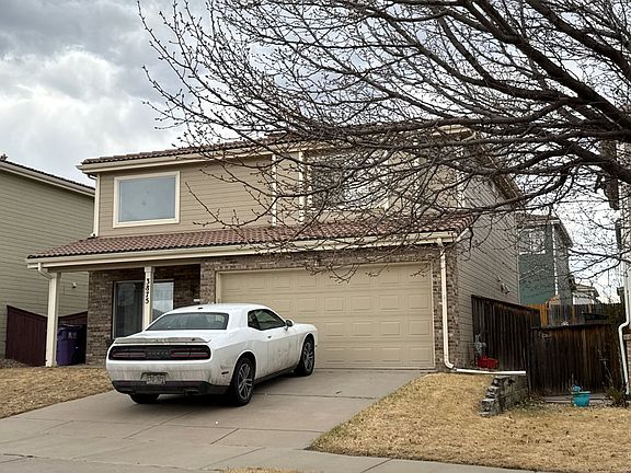 2nd image of 3875 Perth St