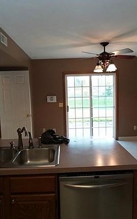 2nd image of 872 Timber Ln