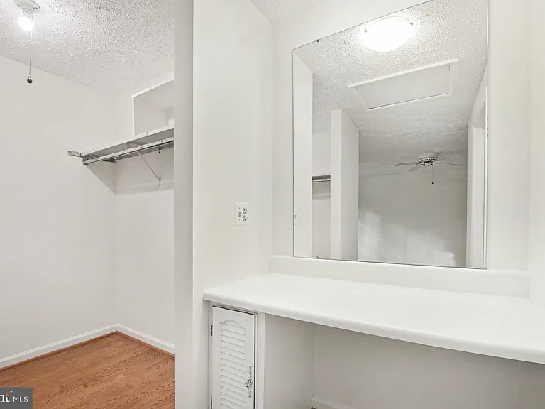 11510 Underoak Ct — Photo 23