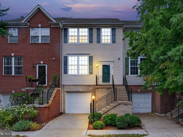 21496 Foche Ter, Ashburn, VA 20148
