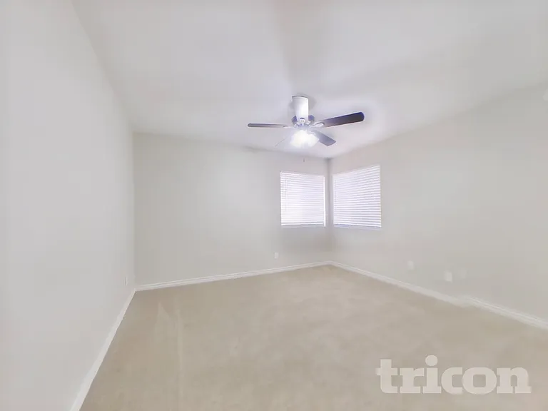 4775 W Morrow Dr — Photo 5